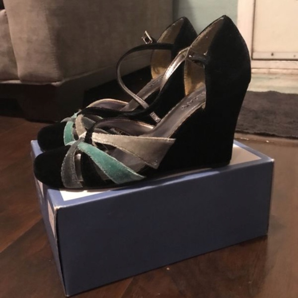 Wedges - Picture 3 of 3